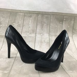 BCBGeneration size 8 1/2